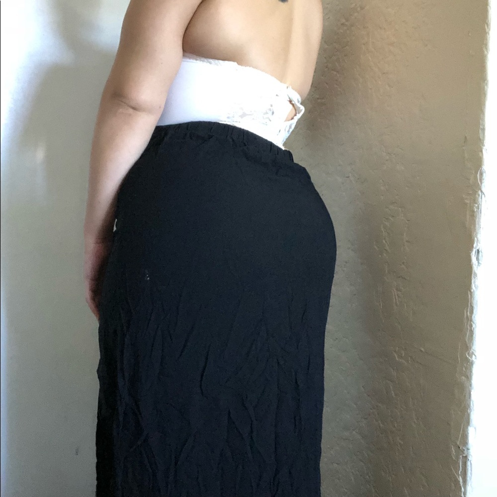 Skirt - Picture 2 of 2